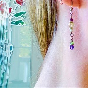 Sweetest Little Vintage Gemstone Dangle Earrings! Circa 1970’s❤️💕